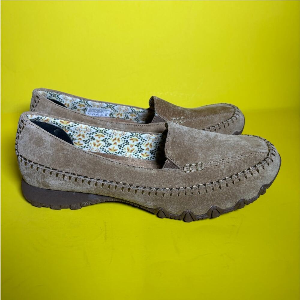 Skechers Womens Tan Suede Memory Foam Slip On Loafers Size 9.5 NWOT